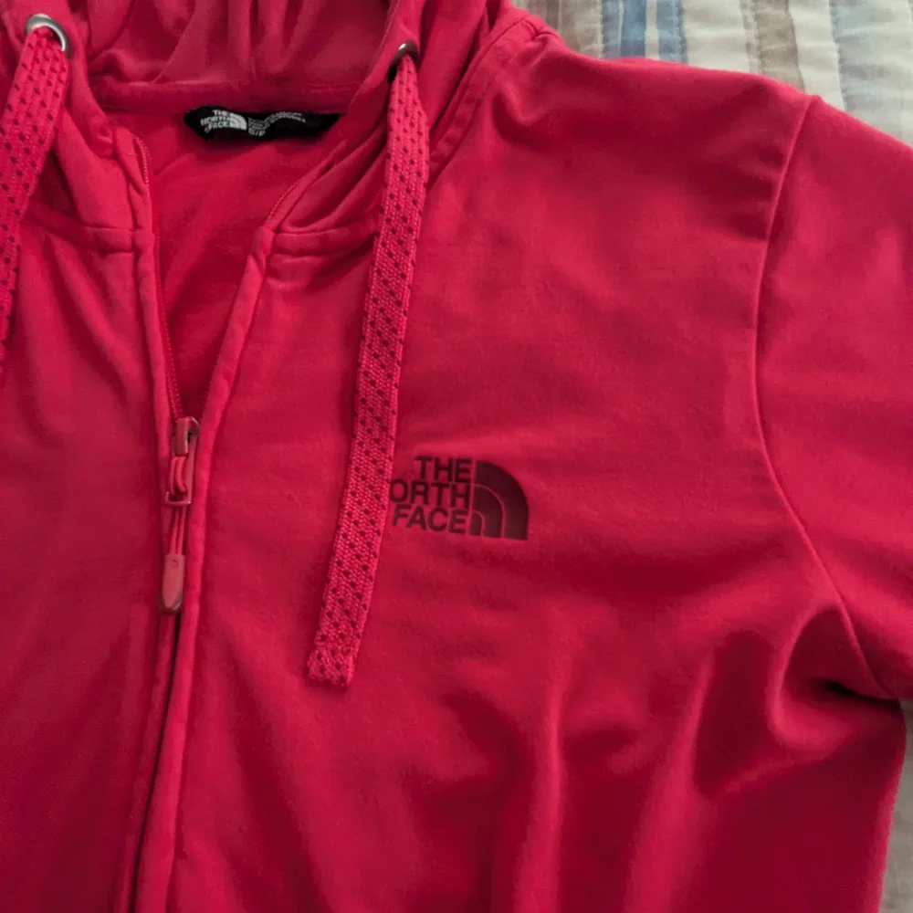 North Face Vibrant Red Zip-Up Hoodie - Picture 3 of 5